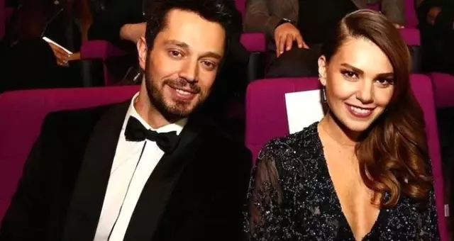 Murat Boz 'Sevdiğime Söylüyorum' Diyerek Aşkını Haykırdı! Murat Boz 'Sevdiğime Söylüyorum' Diyerek Aşkını Haykırdı!