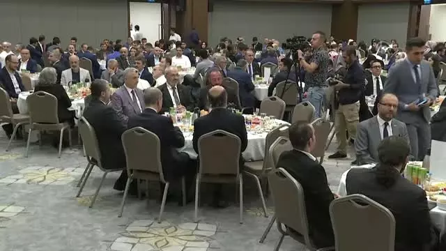 Kurtulmuş, Müsiad'ın Geleneksel İftar Programına Katıldı Kurtulmuş, Müsiad'ın Geleneksel İftar Programına Katıldı