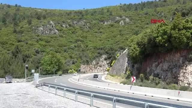 Muğla O Kazada Ölenler, Anneler Günü'nde Unutulmadı Muğla O Kazada Ölenler, Anneler Günü'nde Unutulmadı