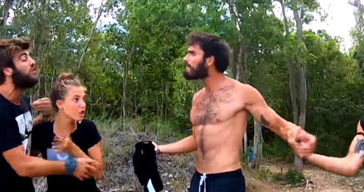 Survivor'da Yine Kavga Çıktı! Yusuf ve Atakan Birbirine Girdi