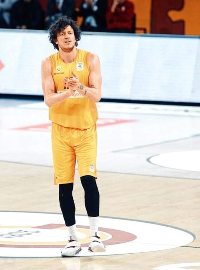 Caner Erdeniz Kimdir?