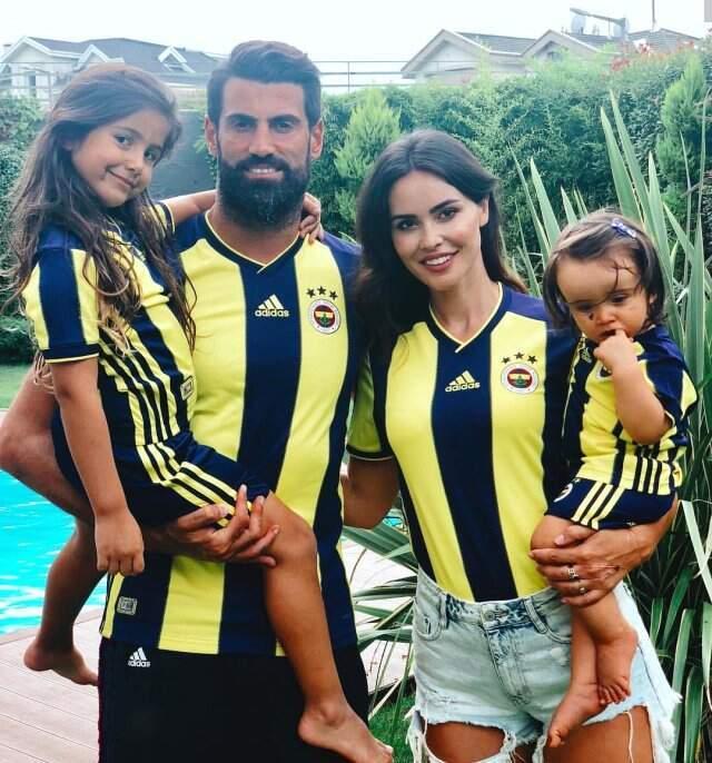 Cem Yılmaz'dan Volkan Demirel'e: Kaptan Ne Yaptın Ya!