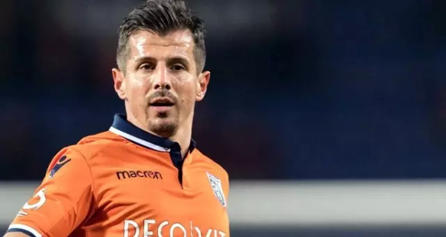 Emre Belözoğlu, Galatasaray Maçında Oynayacak mı? Emre Belözoğlu, Galatasaray Maçında Oynayacak mı?