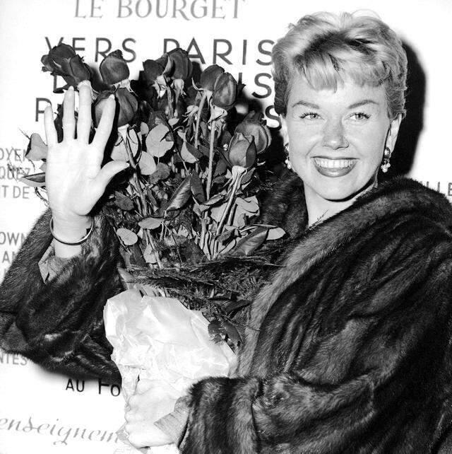 Hollywood'un Efsane Aktrislerinden Doris Day, Hayatını Kaybetti!