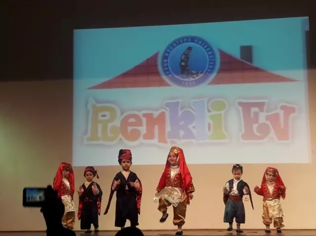 Miniklerin Yıl Sonu Etkinliği