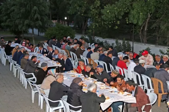 Başkan Kılıç: 'Mazlumlara El Uzatan Milletimize Sonsuz Şükranlarımızı Sunuyoruz' Başkan Kılıç: 'Mazlumlara El Uzatan Milletimize Sonsuz Şükranlarımızı Sunuyoruz'