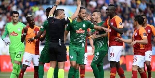 Çaykur Rizespor-Galatasaray Maçının Disiplin Sevkleri Belli Oldu