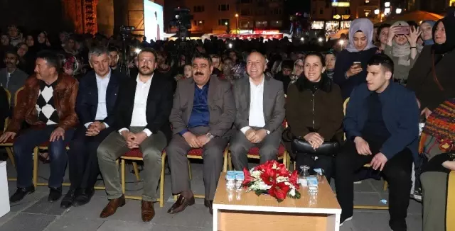 Erzurum'da Hatipoğlu Coşkusu Erzurum'da Hatipoğlu Coşkusu