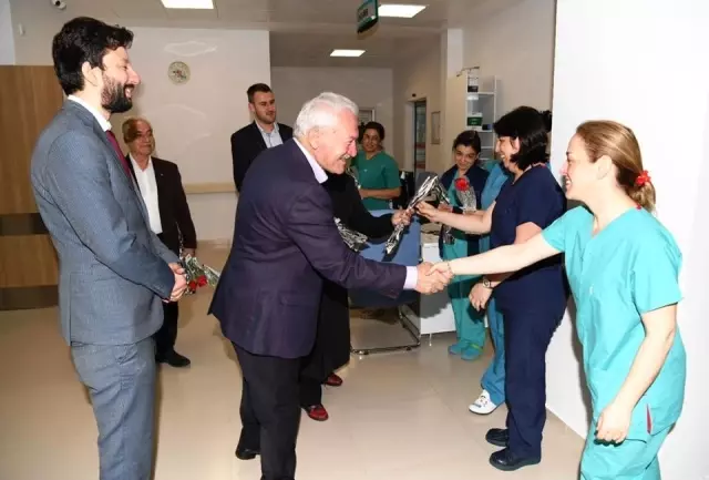 Lapseki'de Hemşireler Haftası Kutlamaları
