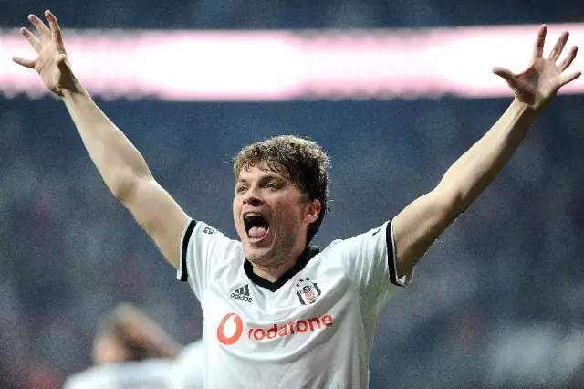 Ljajic'in Bonservisini Alıyoruz