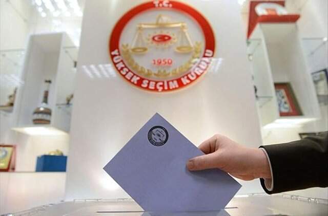 Seçim Çalışmalarına Başlayan AK Parti'de İstanbul İçin Tüm Gözler Saadet Partisi'nin Oylarına Çevrildi