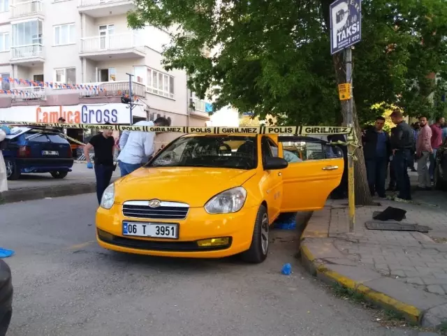 Taksiciler Arasında Silahlı Kavga: 1 Yaralı