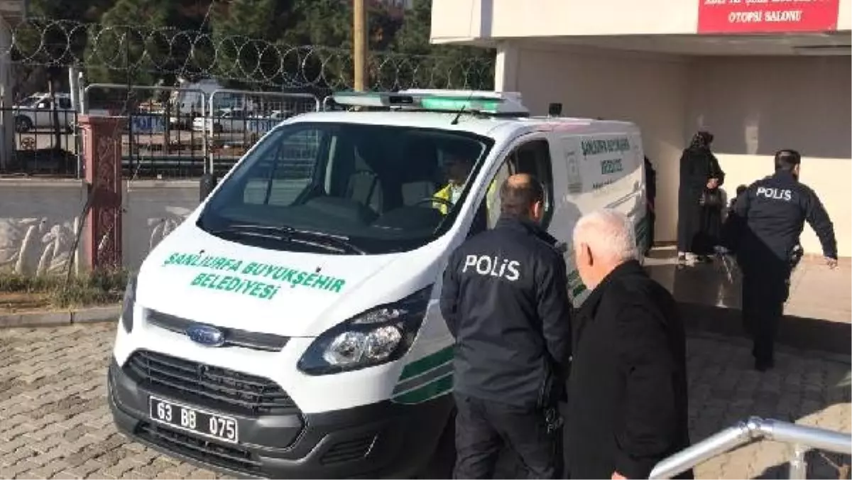 Traktörden Düşen Hadise Öldü