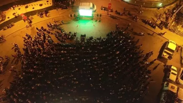 Akhisar'da Final Heyecanı Akhisar'da Final Heyecanı