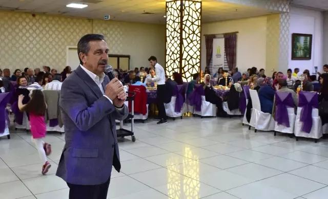 Başkan Ataç, Engelli Dernekleri İftar Yemeğine Katıldı Başkan Ataç, Engelli Dernekleri İftar Yemeğine Katıldı