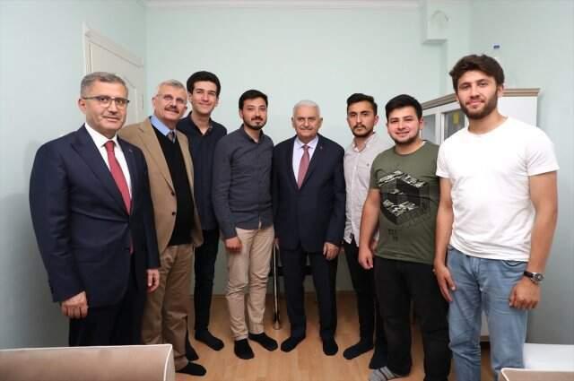 Binali Yıldırım: Kankalarımla Beraberiz