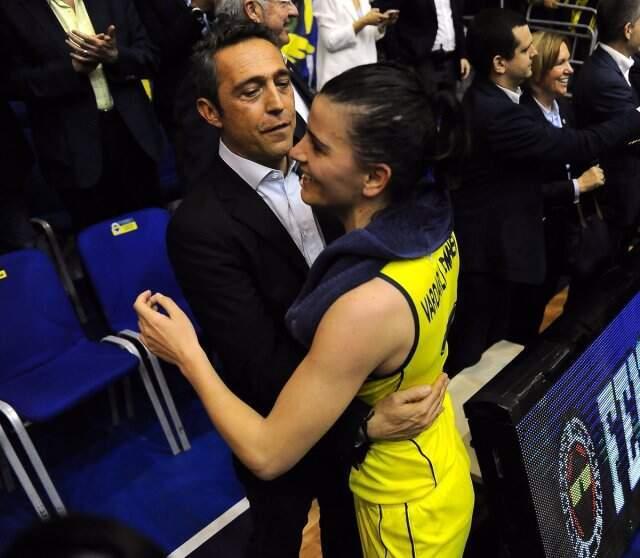 Fenerbahçe Kadınlar Basketbol Süper Ligi'nde Şampiyon Oldu!