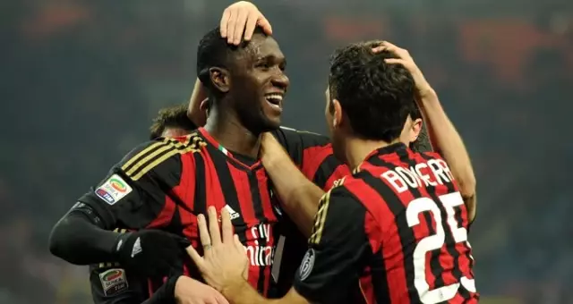 Fenerbahçe ve Galatasaray, Cristian Zapata'yı Transfer Etmek İstiyor!