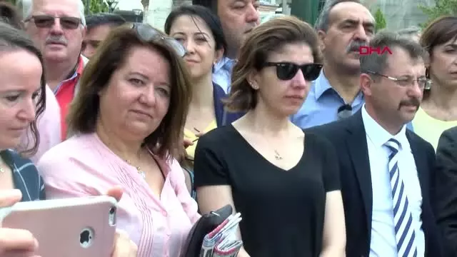İzmir Şehit Gazeteci Hasan Tahsin'e 100'üncü Yılında Özel Anma