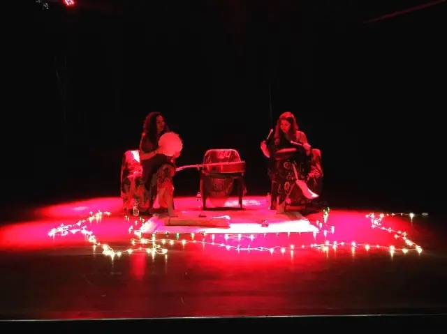 Shakespeare ve Çehov, Çocuklar İçin Dada Salon Kabarett'te Shakespeare ve Çehov, Çocuklar İçin Dada Salon Kabarett'te