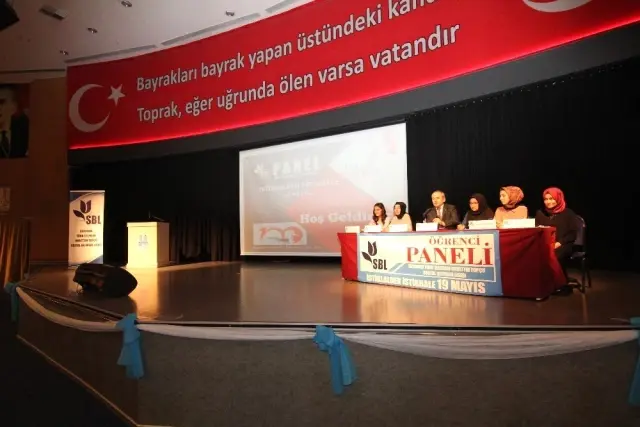 100. Yılında 19 Mayıs Ruhu Tazelendi 100. Yılında 19 Mayıs Ruhu Tazelendi