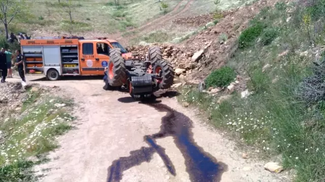 Aydın'da Devrilen Traktörün Altına Kalan Kişi Öldü