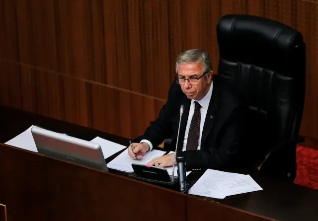 Başkentte Ulaşım Milli Bayramlarda da Ücretsiz Olacak Başkentte Ulaşım Milli Bayramlarda da Ücretsiz Olacak