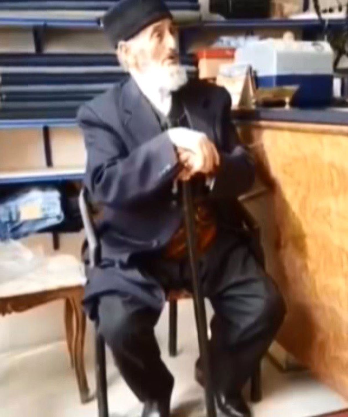 Dadaş Necati' Söylediği Uzun Havayla Sosyal Medyada İlgi Odağı Oldu