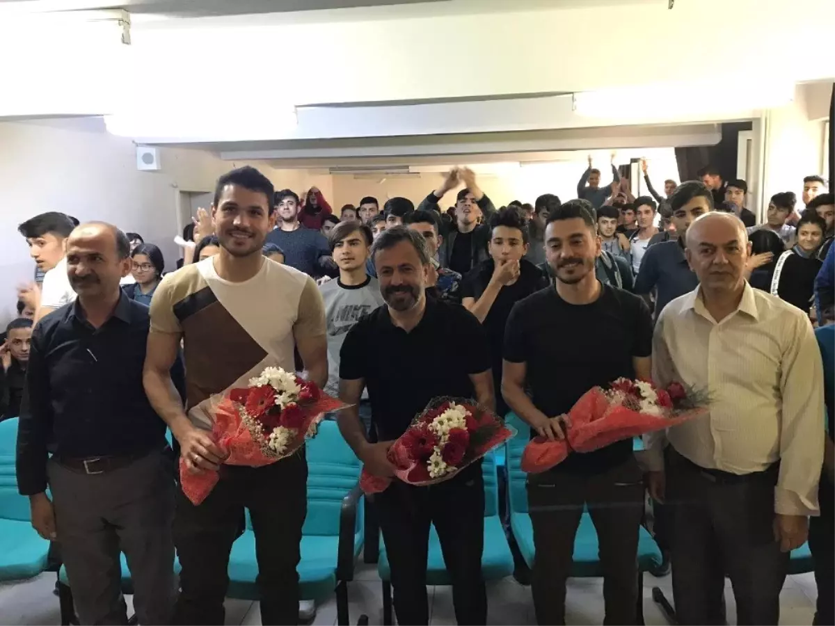 Evkur Yeni Malatyaspor'dan Okul Ziyareti