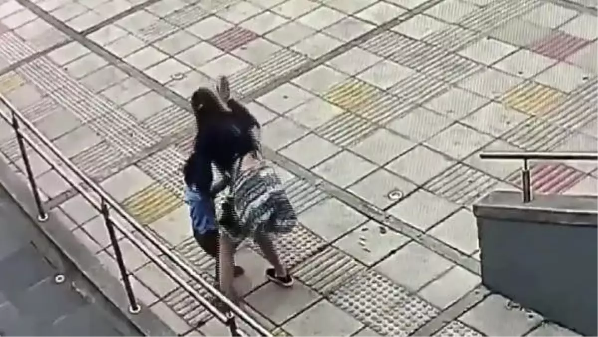 Halası Dövdü; Annesi 'Bu Bir Disiplin Yöntemi' Dedi