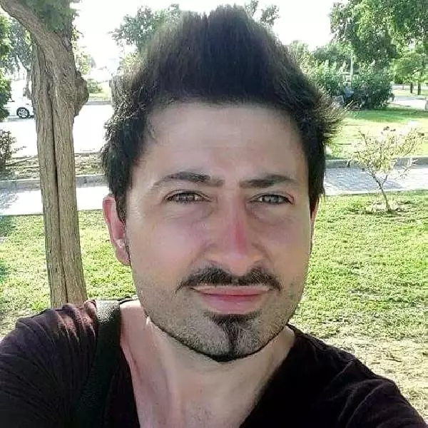 Mimar, Havuzda Boğuldu