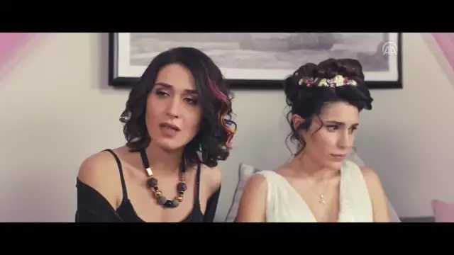 Sinema - Kim Daha Mutlu? Sinema - Kim Daha Mutlu?