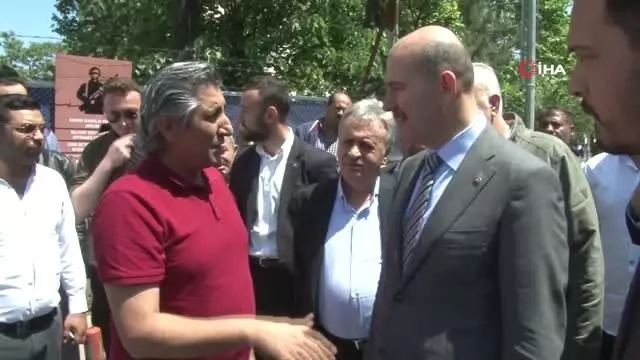 Bakan Soylu, 'Her Şey Güzel Olacak' Diyen Vatandaşa 'Her Şey Daha Güzel Olacak' Diyerek Cevap Verdi Bakan Soylu, 'Her Şey Güzel Olacak' Diyen Vatandaşa 'Her Şey Daha Güzel Olacak' Diyerek Cevap Verdi