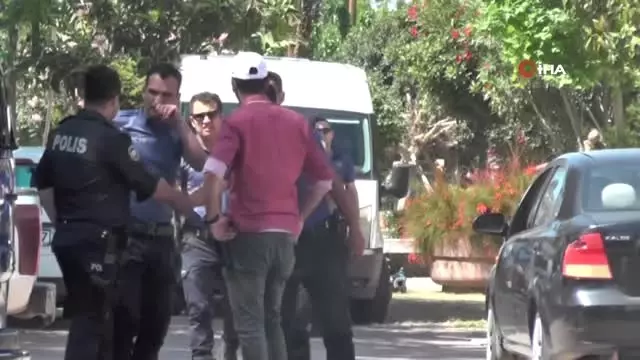 Tezgah Yeri ve Günü Değiştirilen Esnaf İsyan Etti Tezgah Yeri ve Günü Değiştirilen Esnaf İsyan Etti