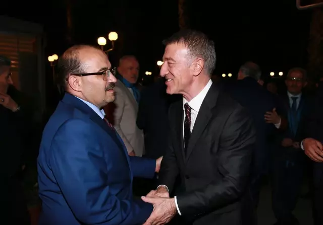Trabzonspor'da İftar Yemeği Trabzonspor'da İftar Yemeği
