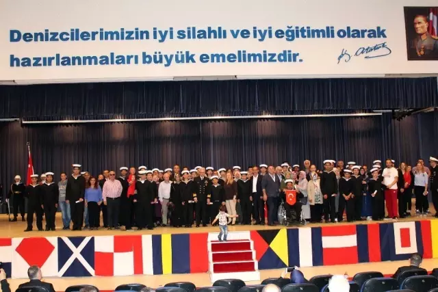 Yalova'da Engelliler Bir Günlüğüne Asker Oldular Yalova'da Engelliler Bir Günlüğüne Asker Oldular