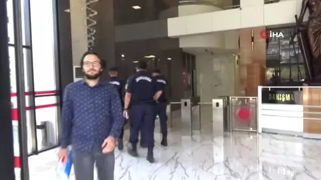 Alanya'da Silahlı Azalı Suçlu 7 Yıl Sonra Yakalandı Alanya'da Silahlı Azalı Suçlu 7 Yıl Sonra Yakalandı