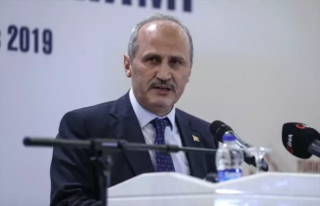 Bakan Turhan'dan Tasfiye Kararnamesi Açıklaması Bakan Turhan'dan Tasfiye Kararnamesi Açıklaması
