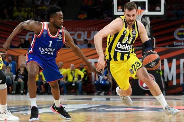 Fenerbahçe'yi Deviren Anadolu Efes, THY Avrupa Liginde Finalde