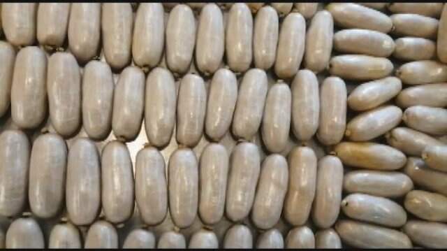 İranlı 9 Kuryenin Midesinden 5 Kilo Ağırlığında 350 Eroin Kapsülü Çıktı!