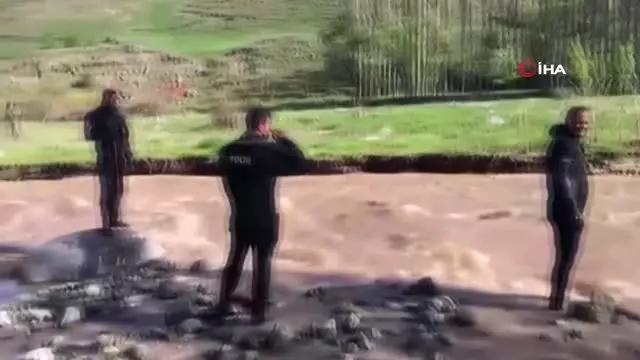 Kayıp Nurcan'ın Ayakkabısı Dere Kenarında Bulundu