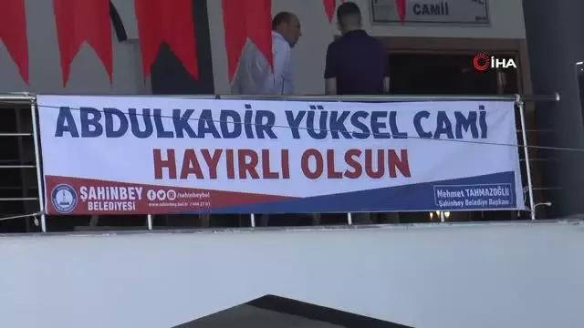 Milletvekili Yüksel'i Hüngür Hüngür Ağlatan Açılış