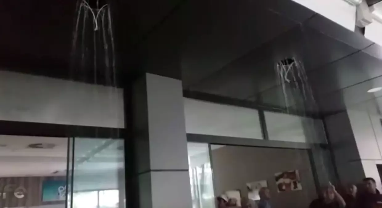 Çorlu'da Yağmur ve Dolu Etkili Oldu