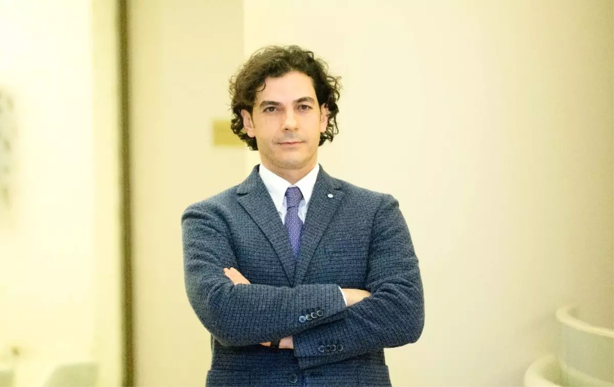 Doç. Dr. Baştu: 'Sigara İçen Kadınlarda Yumurtalık Rezervi Kontrol Edilmeli'