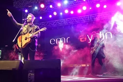 Konyaaltı'nda Emre Aydın ile Bayram Coşkusu
