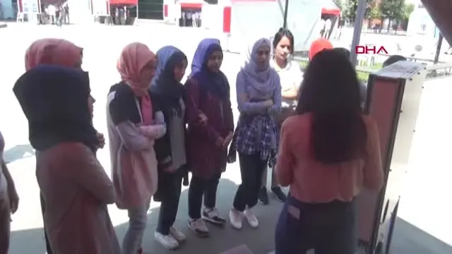 Osmaniye Okü Bilim Fuarını 10 Günde, Binlerce Liseli Ziyaret Etti Osmaniye Okü Bilim Fuarını 10 Günde, Binlerce Liseli Ziyaret Etti