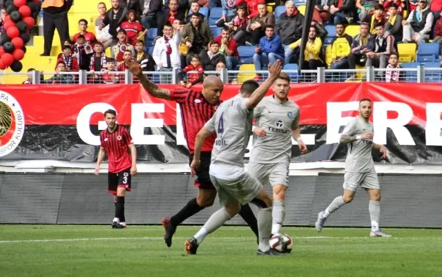 Spor Toto 1. Lig: Gençlerbirliği: 1 - Adana Demirspor: 2 Spor Toto 1. Lig: Gençlerbirliği: 1 - Adana Demirspor: 2