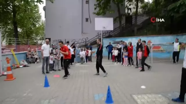 Unutulmaya Yüz Tutmuş Oyunlar Bilecik'te Yeniden Oynandı Unutulmaya Yüz Tutmuş Oyunlar Bilecik'te Yeniden Oynandı