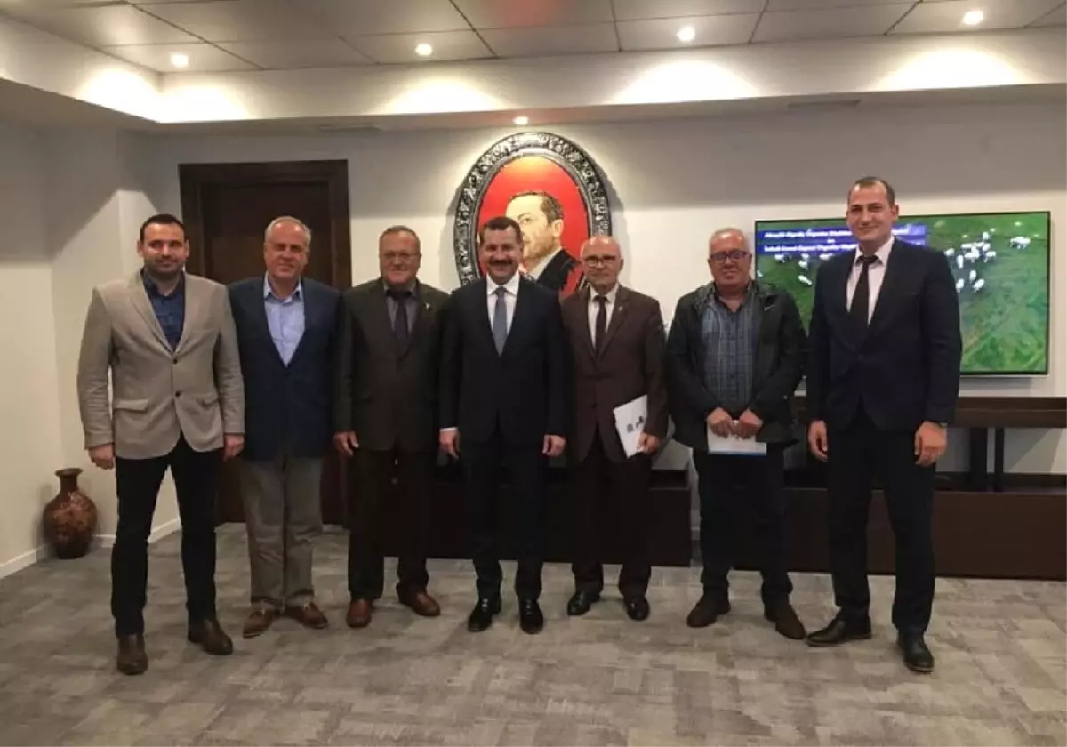 Zeytinciler Başkan Yılmaz'ı Ziyaret Etti
