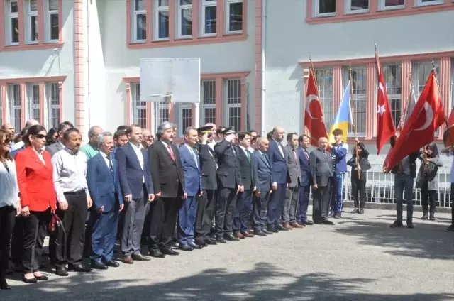 19 Mayıs Atatürk'ü Anma Gençlik ve Spor Bayramı 19 Mayıs Atatürk'ü Anma Gençlik ve Spor Bayramı